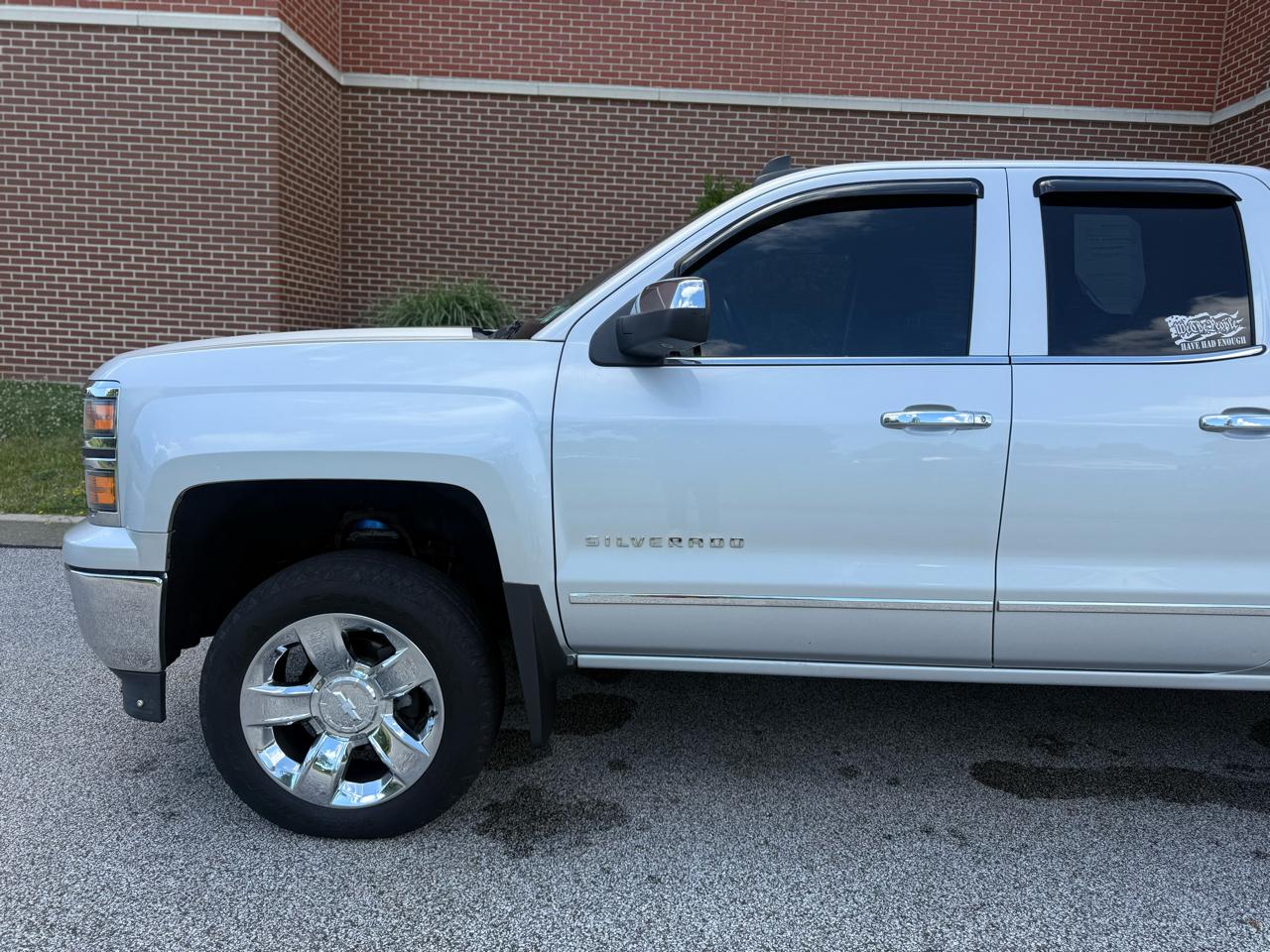 Chevrolet Silverado 1500 4WD Double Cab 143.5" LTZ w/2LZ 2015