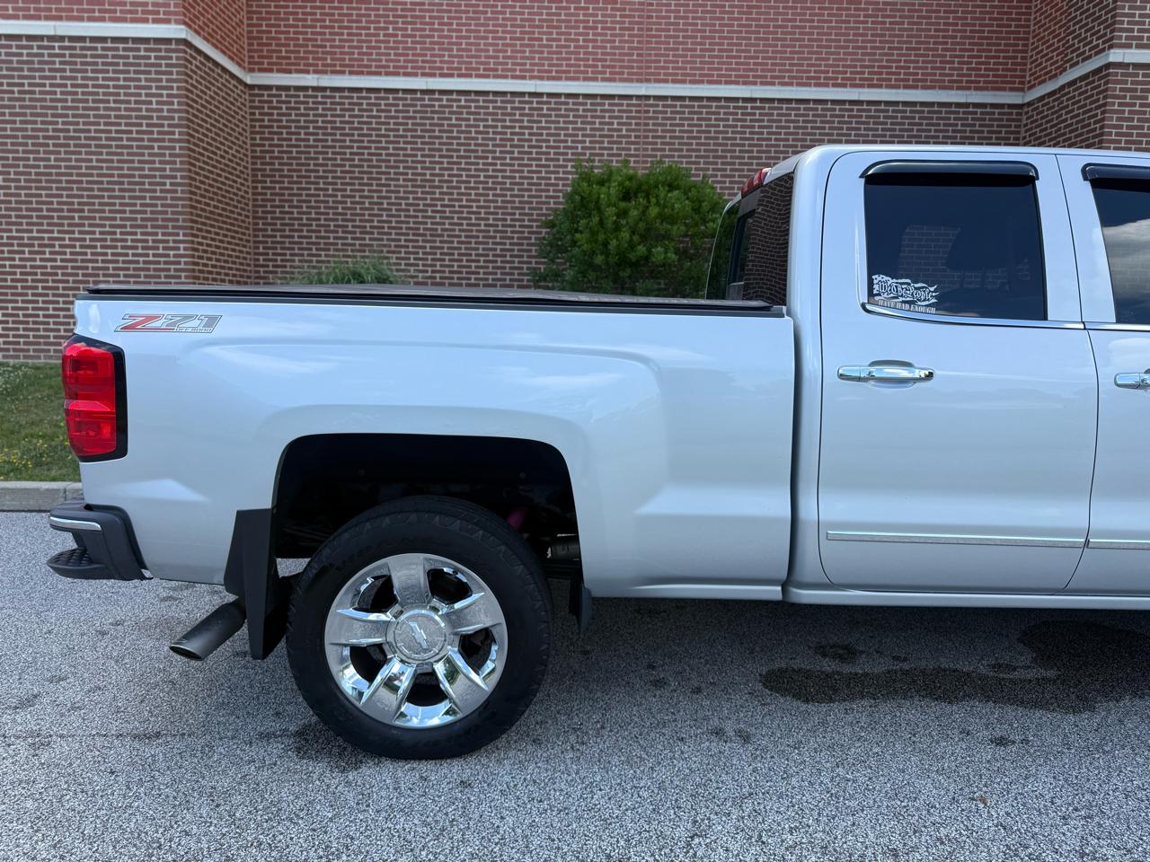 Chevrolet Silverado 1500 4WD Double Cab 143.5" LTZ w/2LZ 2015