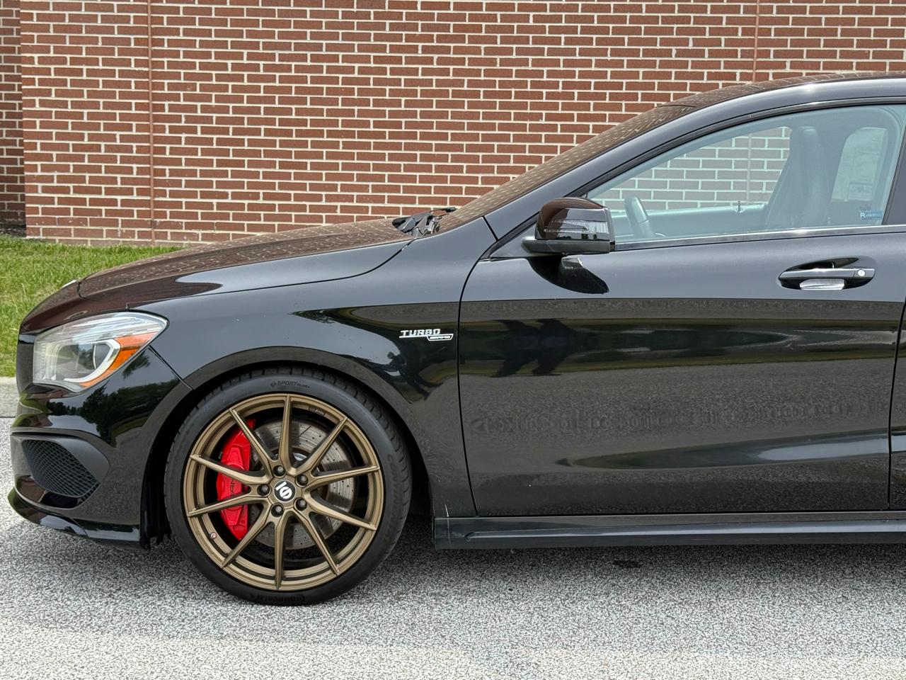 Mercedes-Benz CLA-Class 4dr Sdn CLA 45 AMG 4MATIC 2014