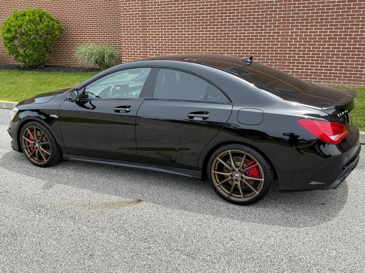 Mercedes-Benz CLA-Class 4dr Sdn CLA 45 AMG 4MATIC 2014