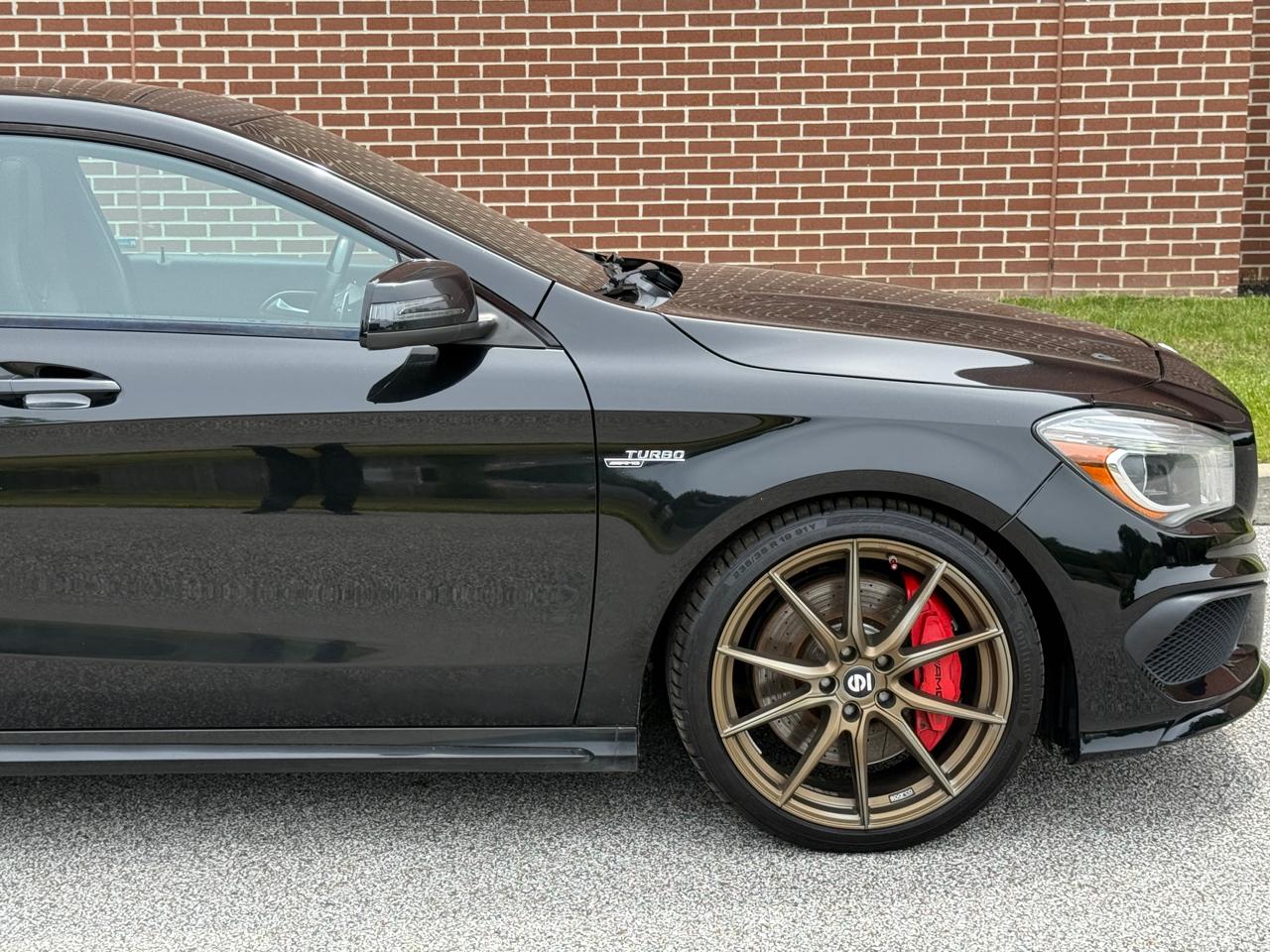Mercedes-Benz CLA-Class 4dr Sdn CLA 45 AMG 4MATIC 2014