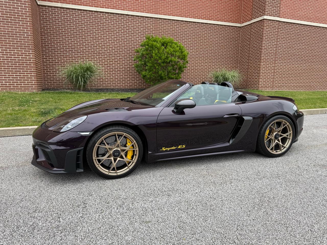 Porsche 718 Spyder RS Roadster 2025