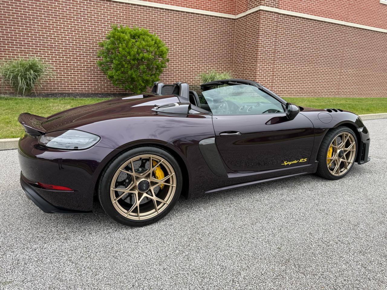 Porsche 718 Spyder RS Roadster 2025