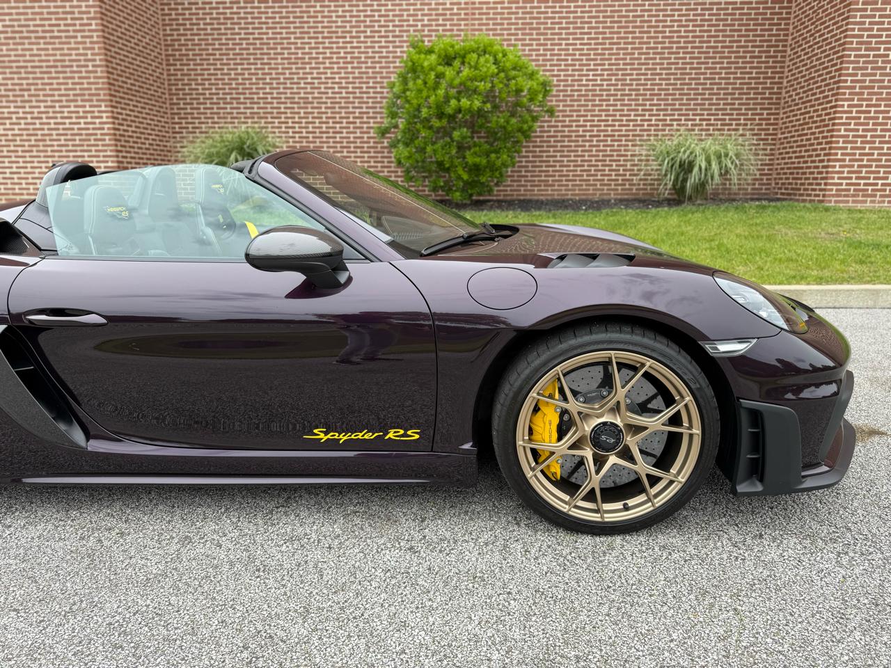 Porsche 718 Spyder RS Roadster 2025