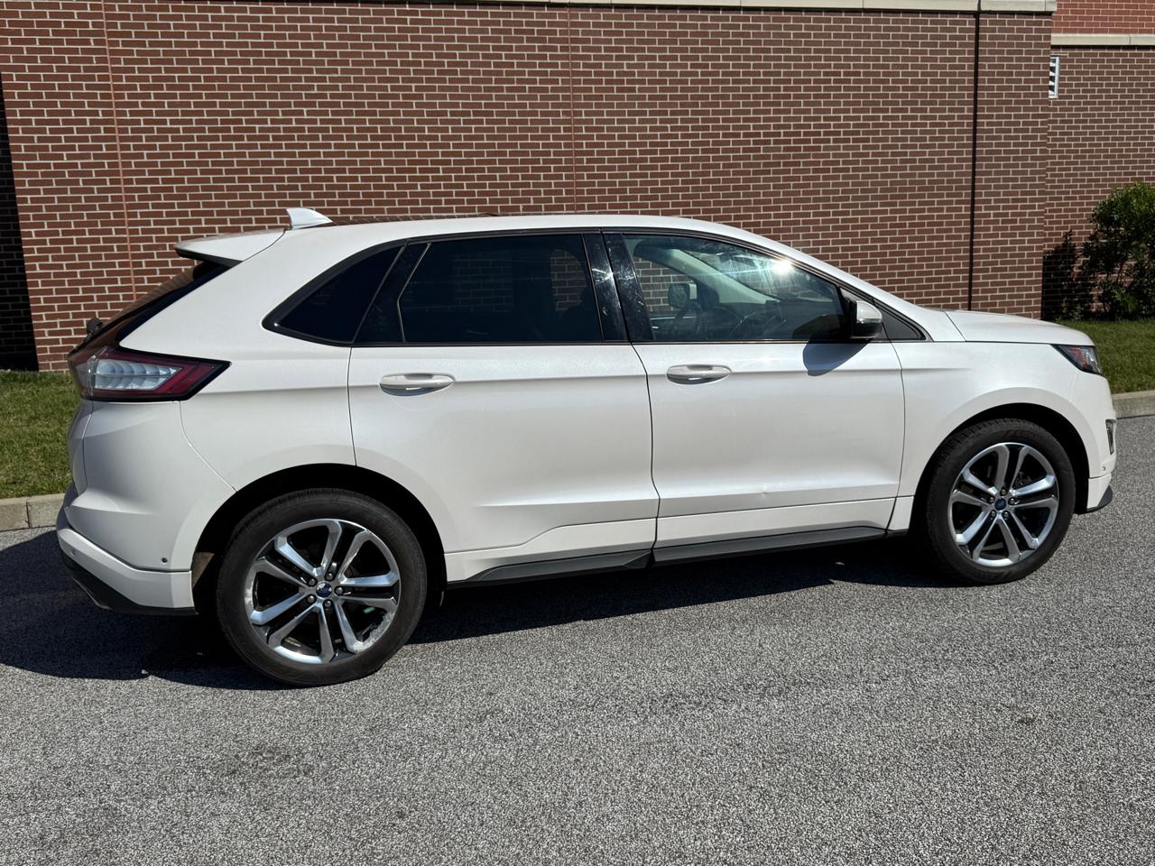 Ford Edge 4dr Sport AWD 2015