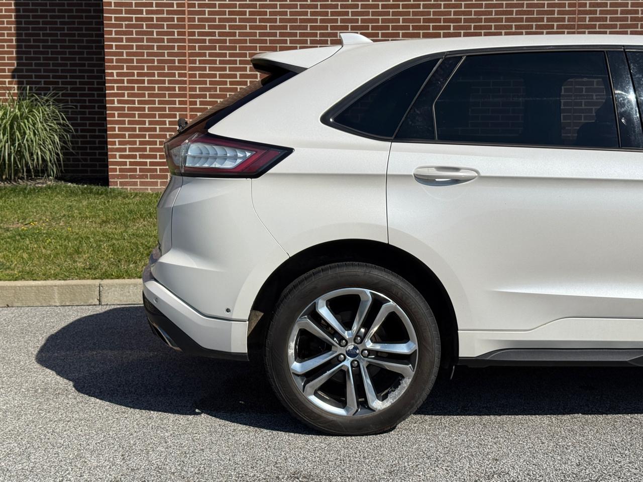 Ford Edge 4dr Sport AWD 2015