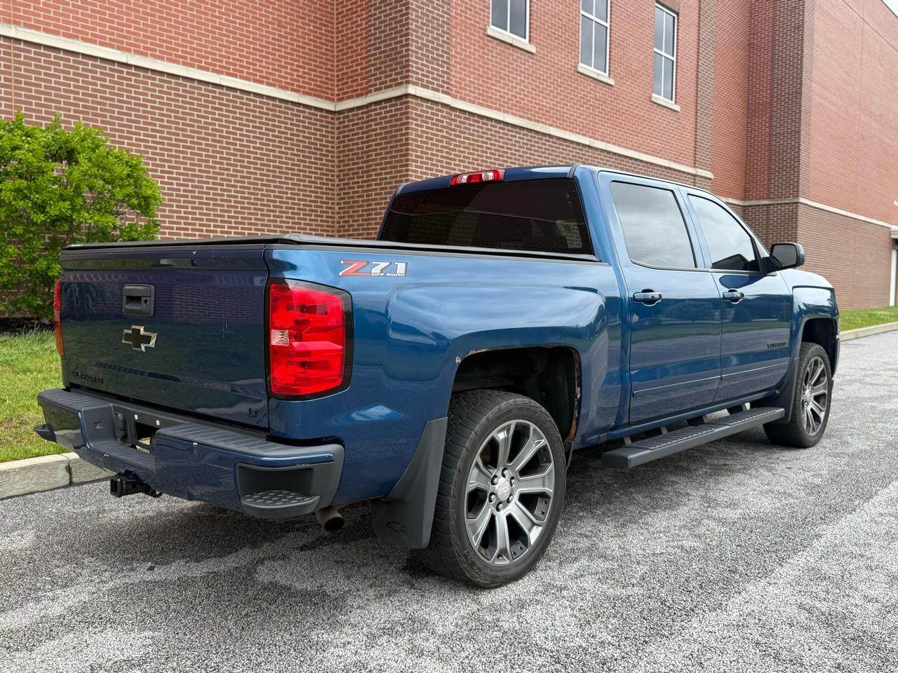 Chevrolet Silverado 1500 4WD Crew Cab 143.5" LT w/2LT 2018