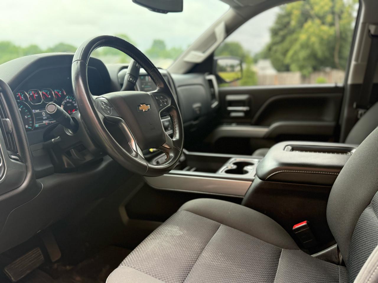 Chevrolet Silverado 1500 4WD Crew Cab 143.5" LT w/2LT 2018