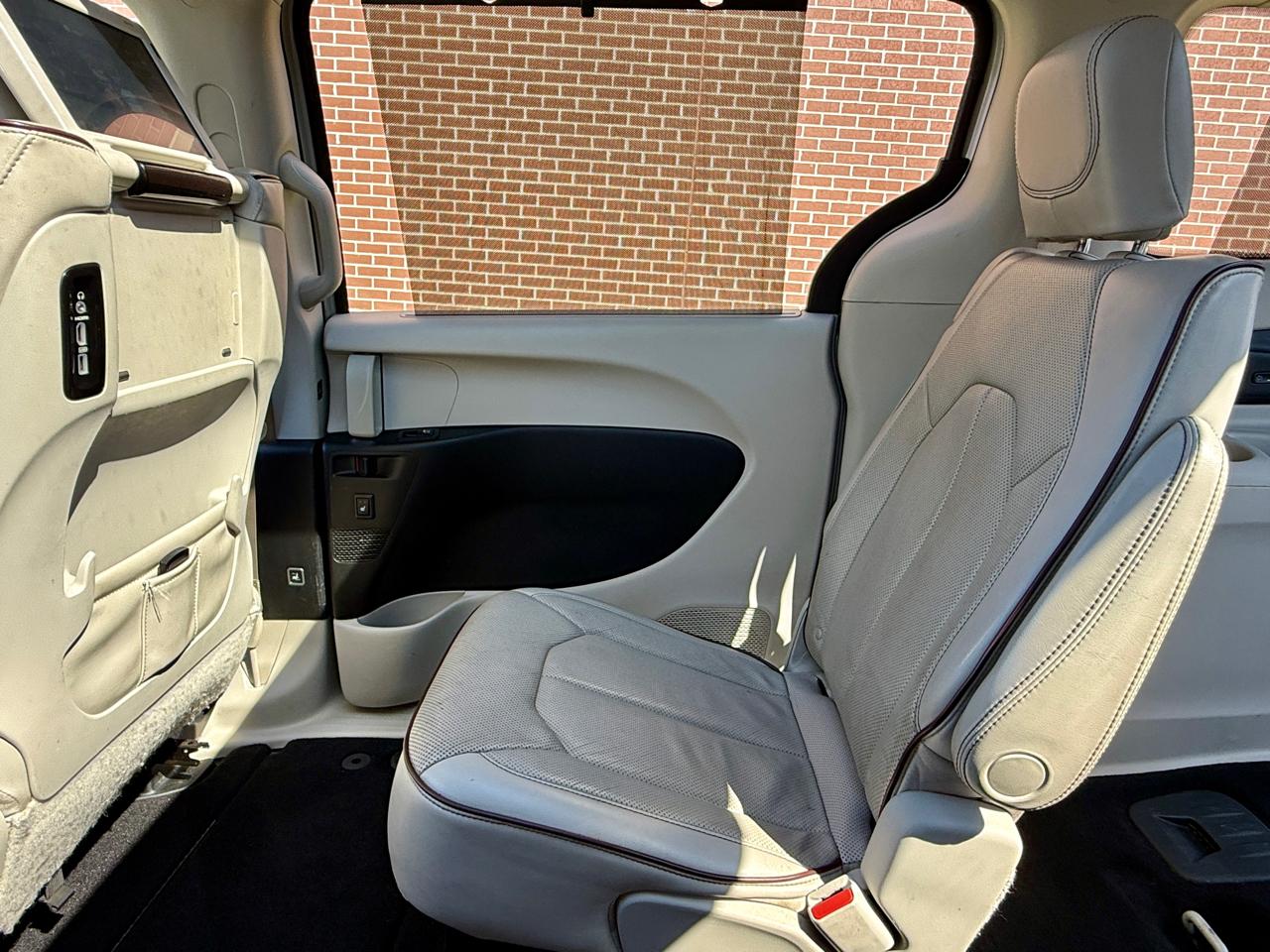 Chrysler Pacifica Limited FWD 2017