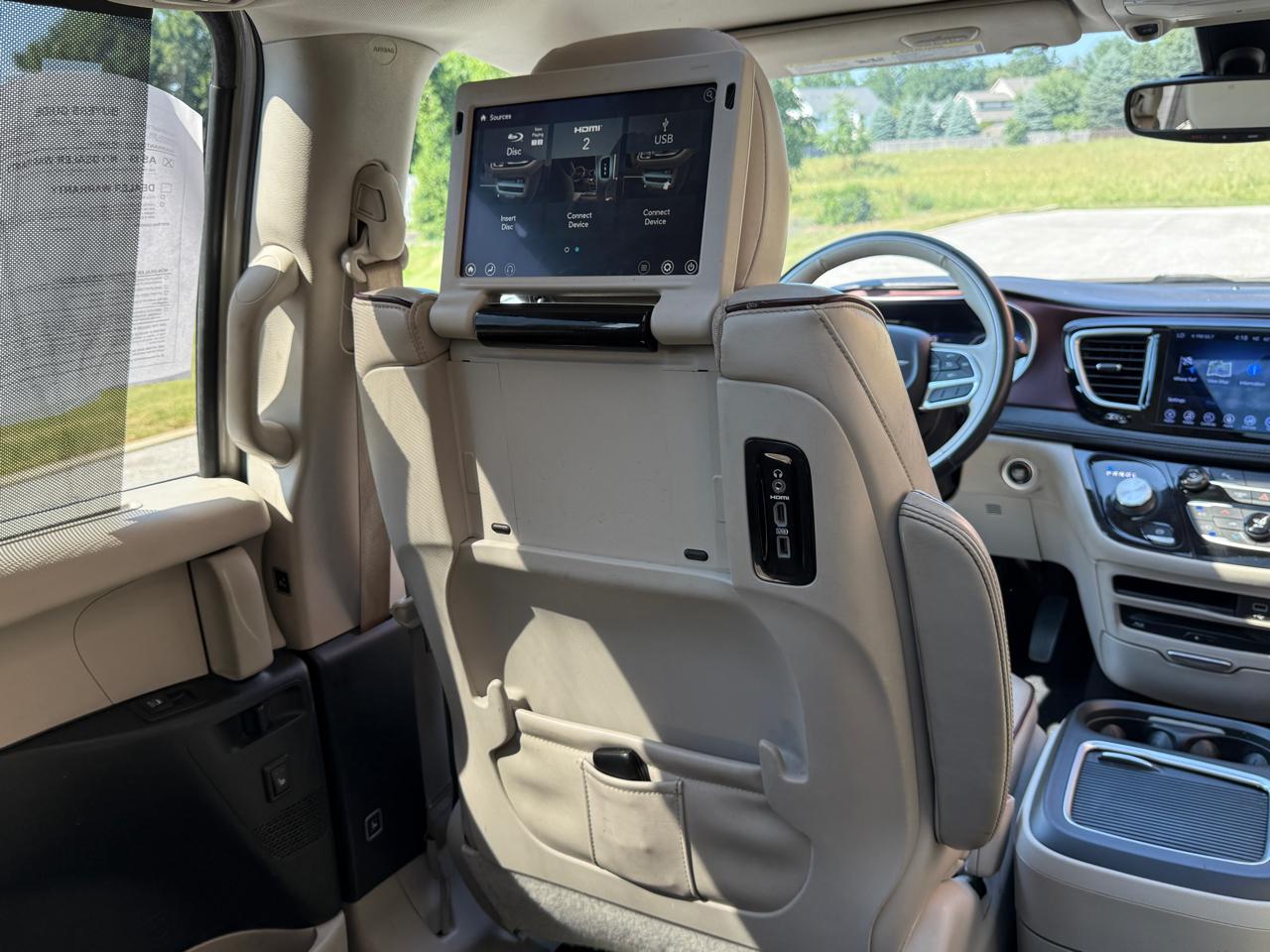 Chrysler Pacifica Limited FWD 2017