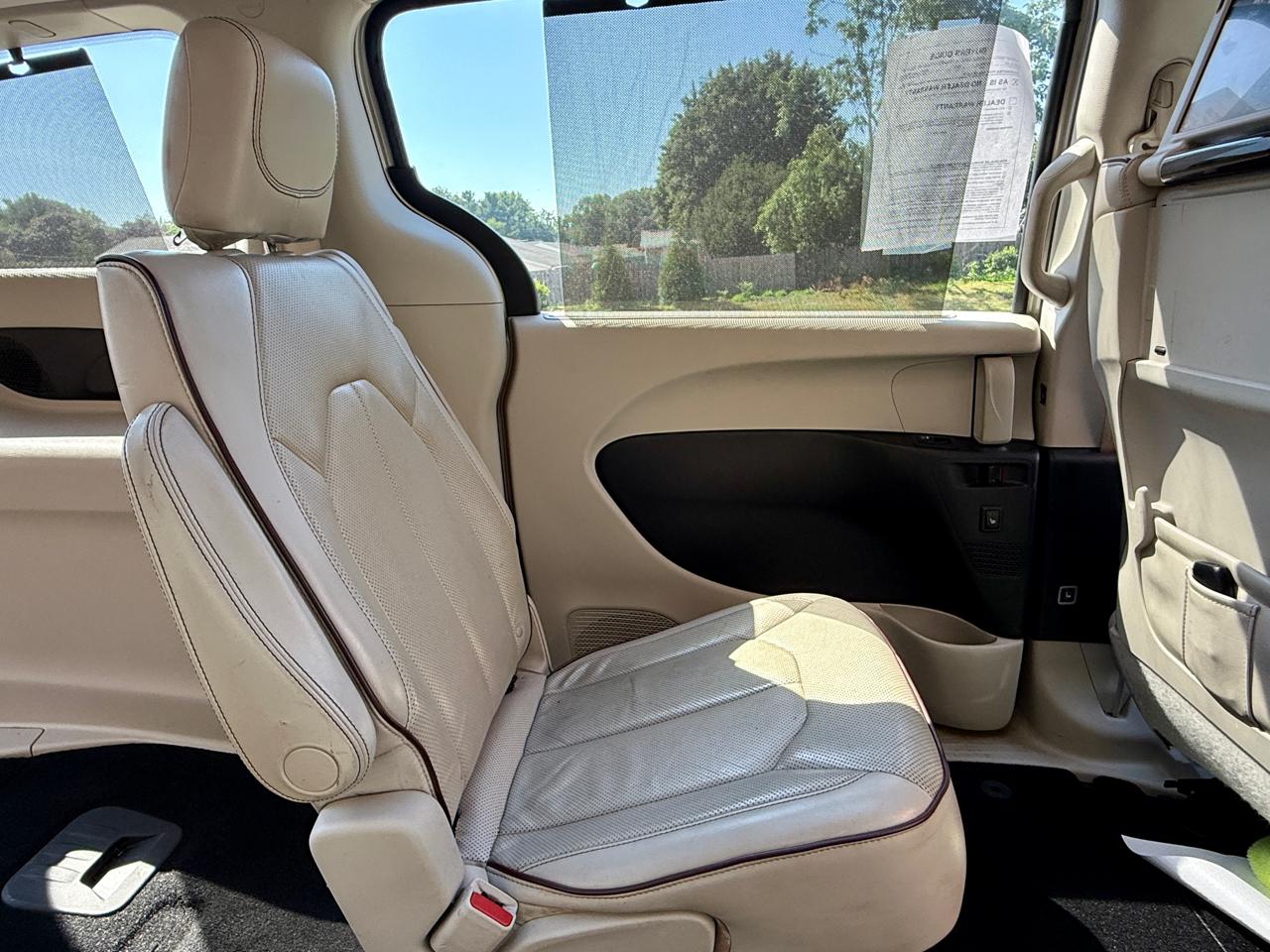 Chrysler Pacifica Limited FWD 2017