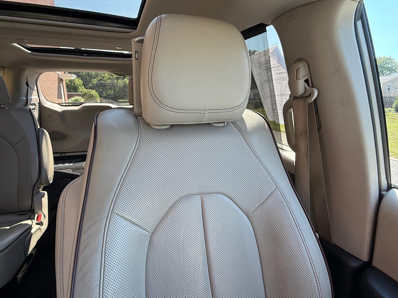 Chrysler Pacifica Limited FWD 2017