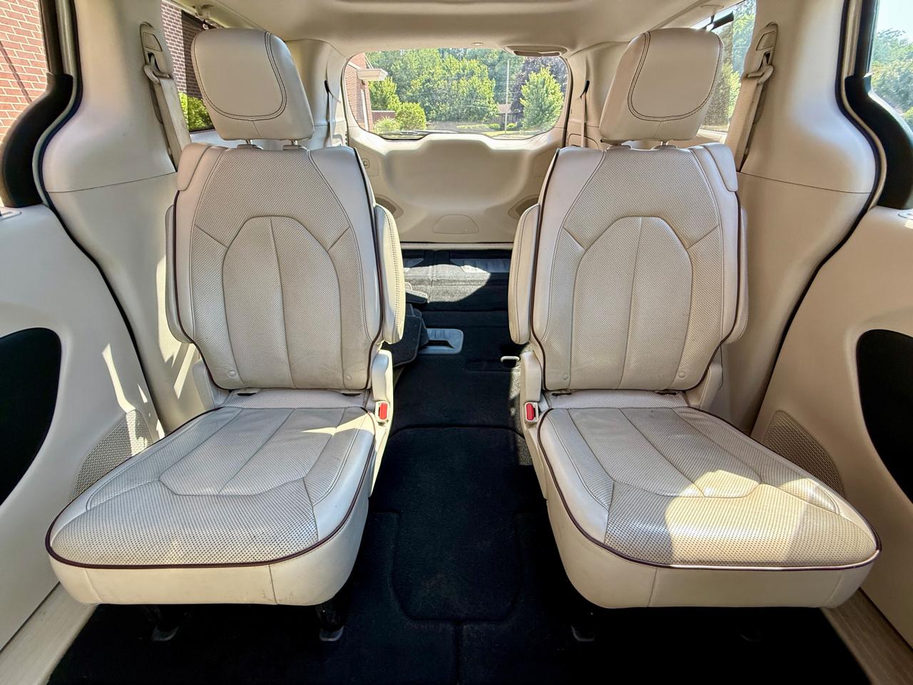 Chrysler Pacifica Limited FWD 2017