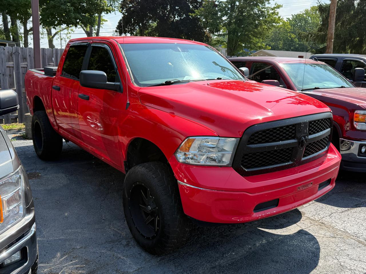 RAM 1500 SLT 4x4 Crew Cab 5'7" Box 2018