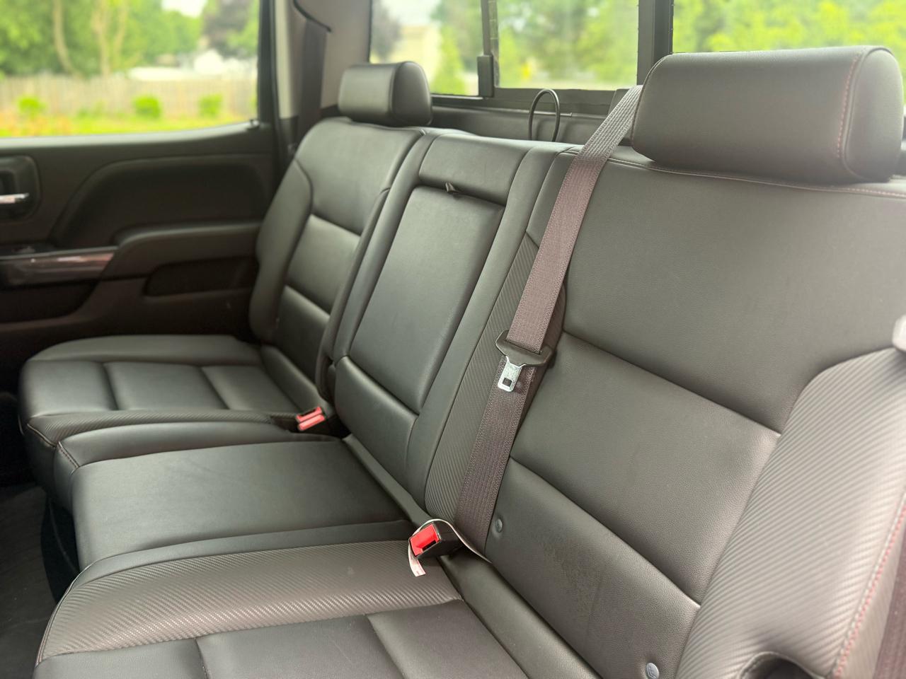 GMC Sierra 1500 4WD Crew Cab 143.5" SLT 2015