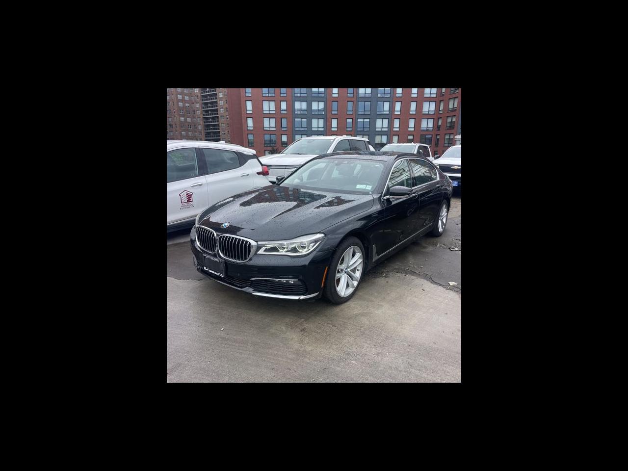 2017 BMW 7 Series 750i xDrive Sedan
