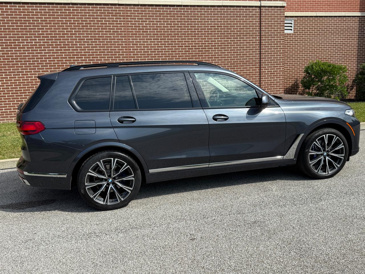 2021 BMW X7 40i - Photo 18