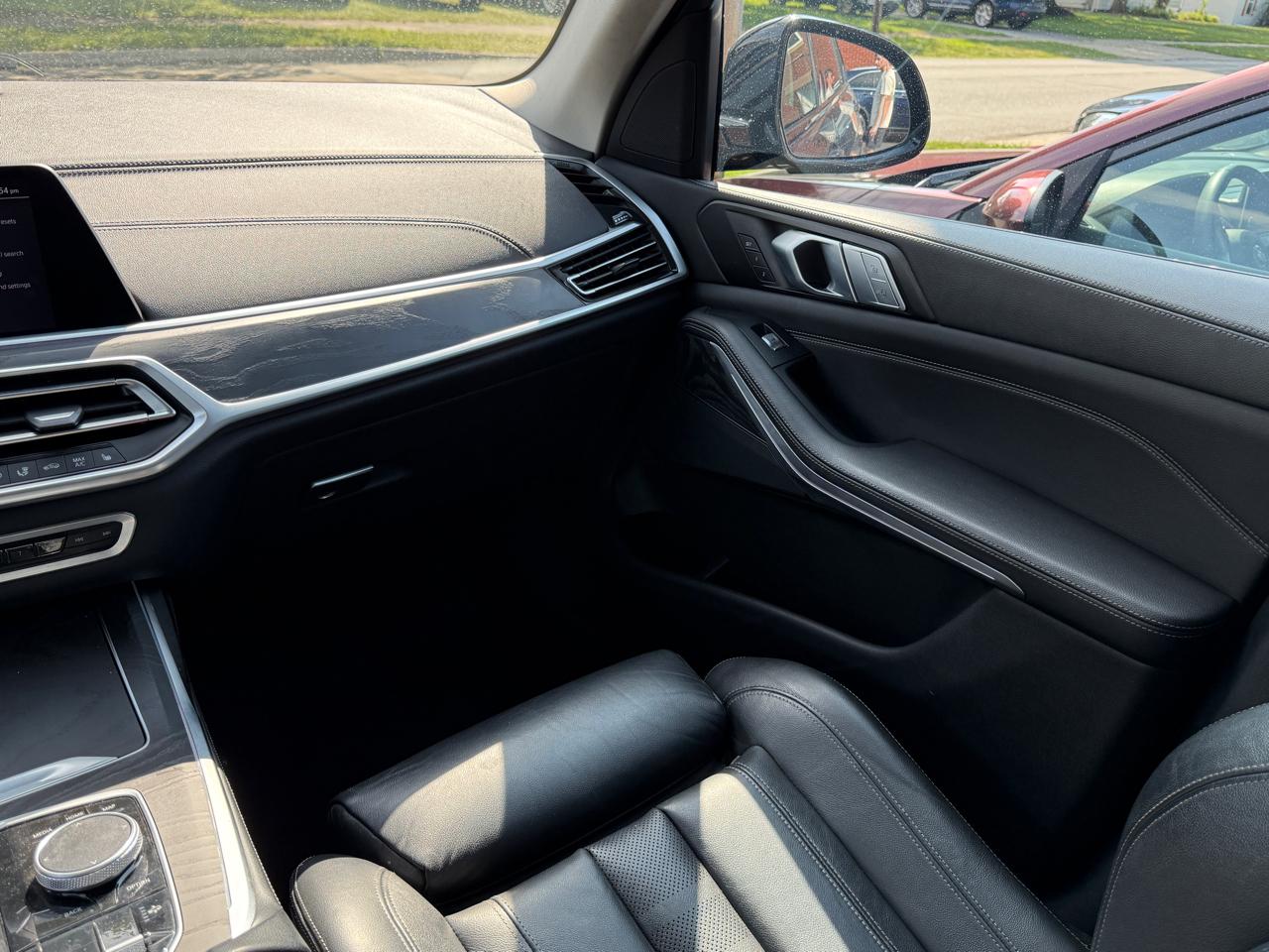 2021 BMW X7 40i - Photo 31