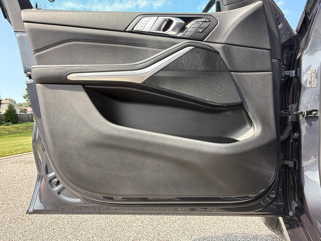 2021 BMW X7 40i - Photo 43
