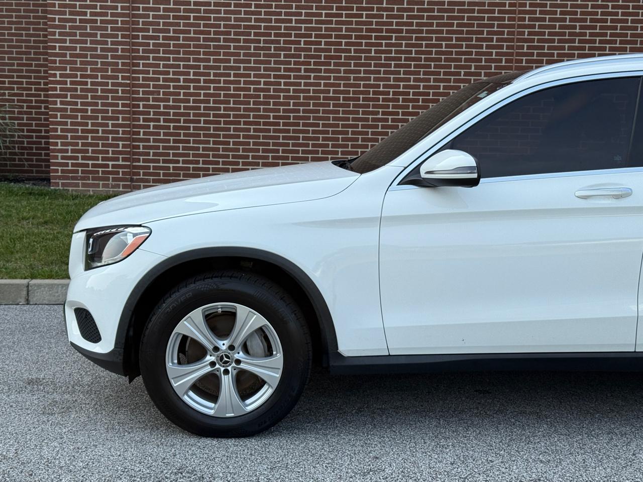 Mercedes-Benz GLC GLC 300 4MATIC SUV 2018