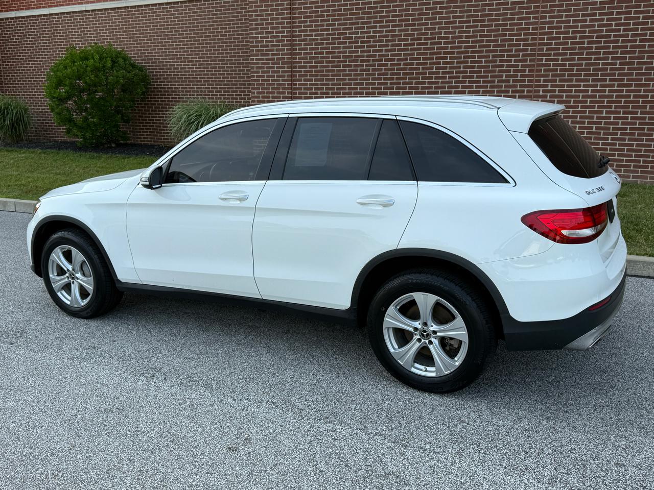 Mercedes-Benz GLC GLC 300 4MATIC SUV 2018