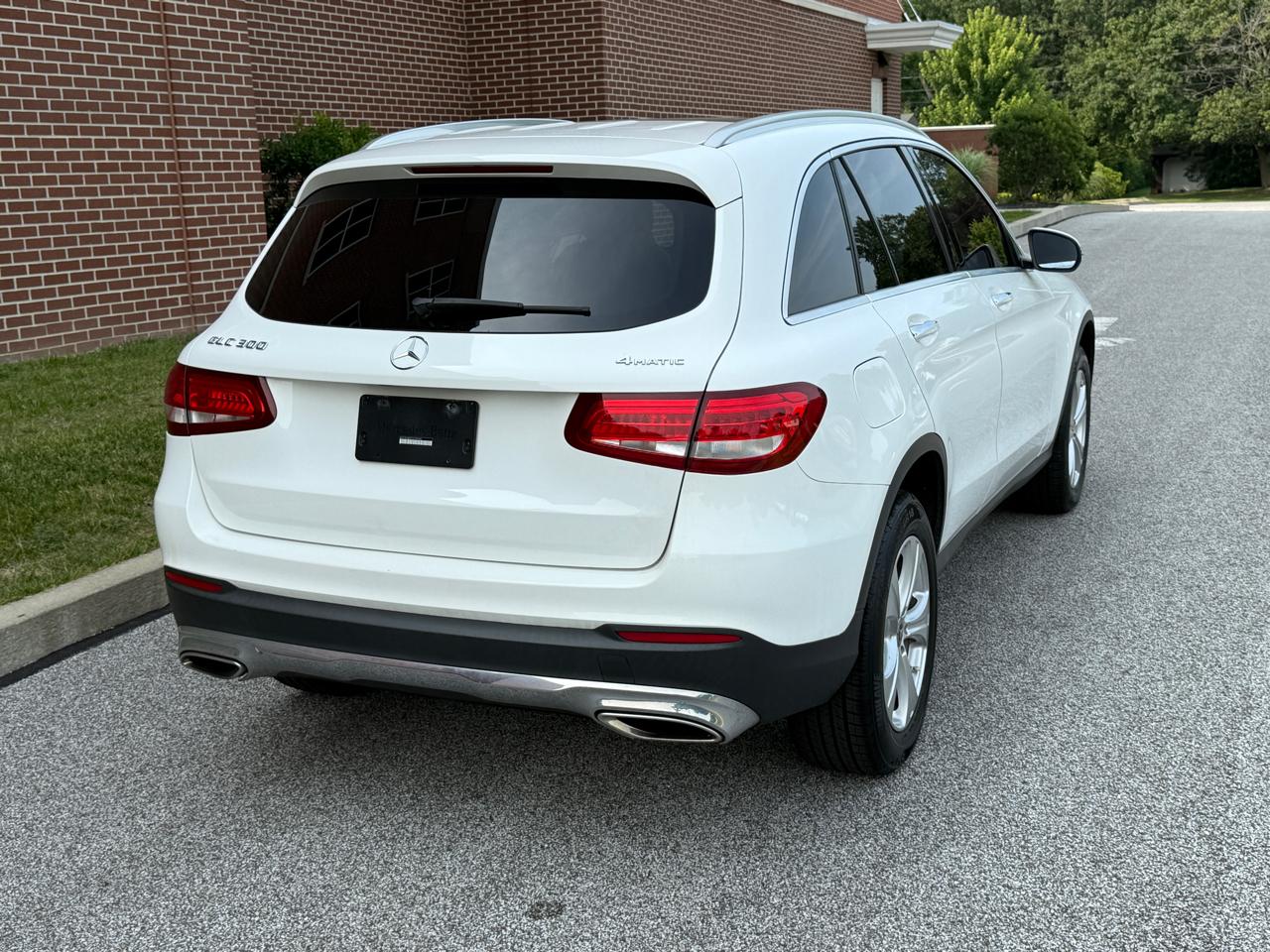 Mercedes-Benz GLC GLC 300 4MATIC SUV 2018