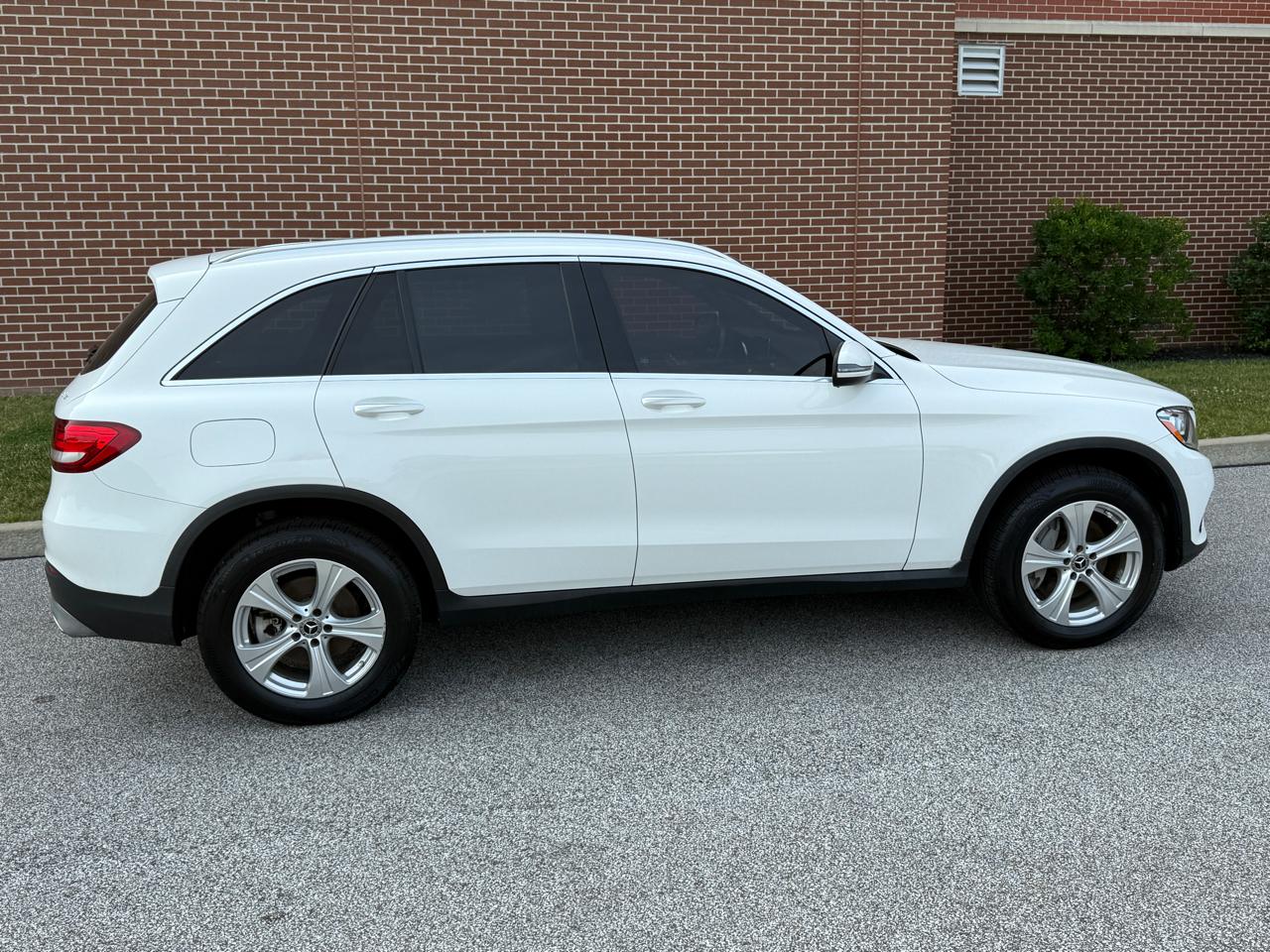 Mercedes-Benz GLC GLC 300 4MATIC SUV 2018