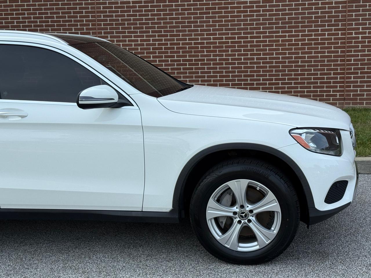 Mercedes-Benz GLC GLC 300 4MATIC SUV 2018