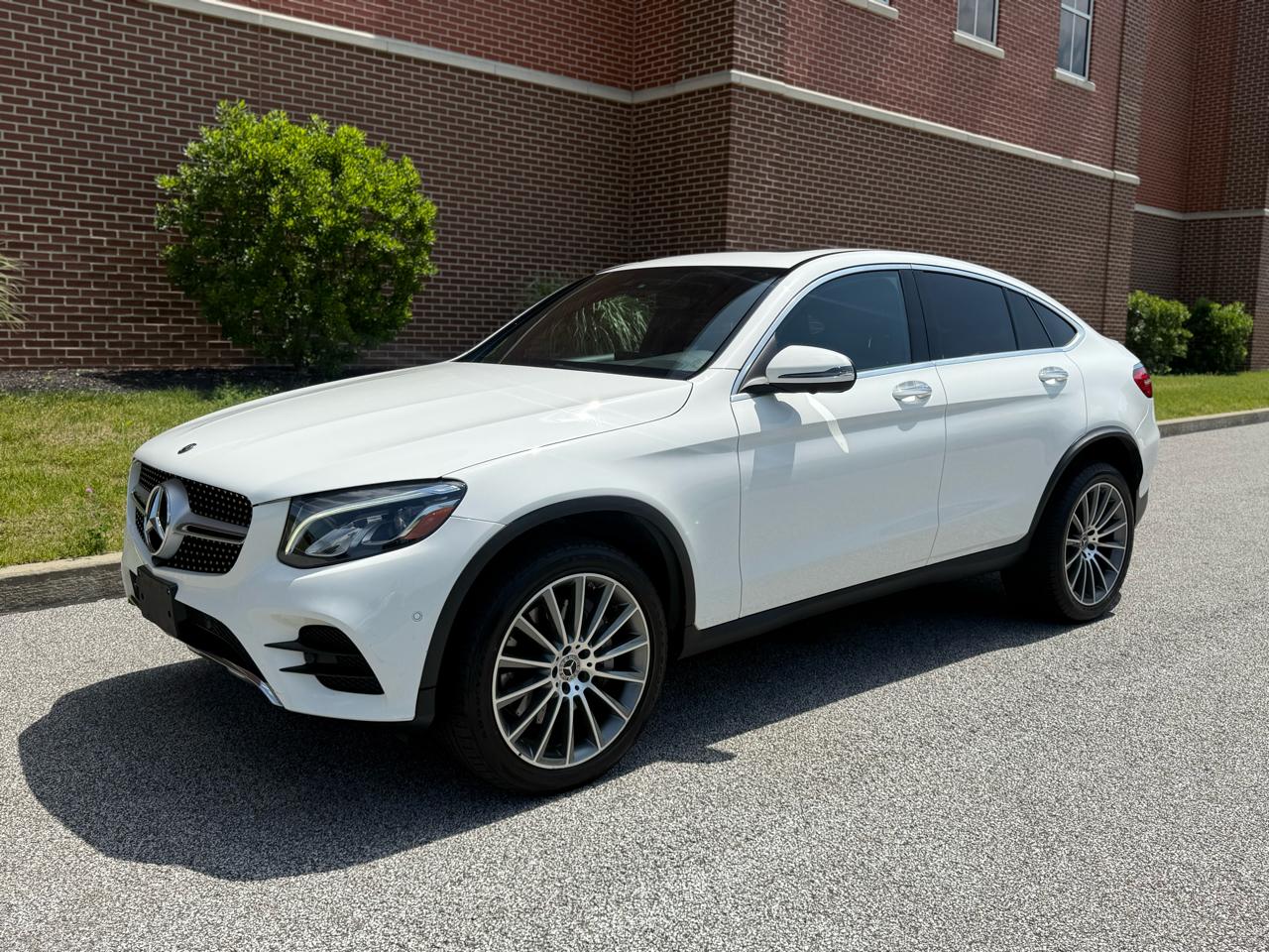 Mercedes-Benz GLC GLC 300 4MATIC Coupe 2019