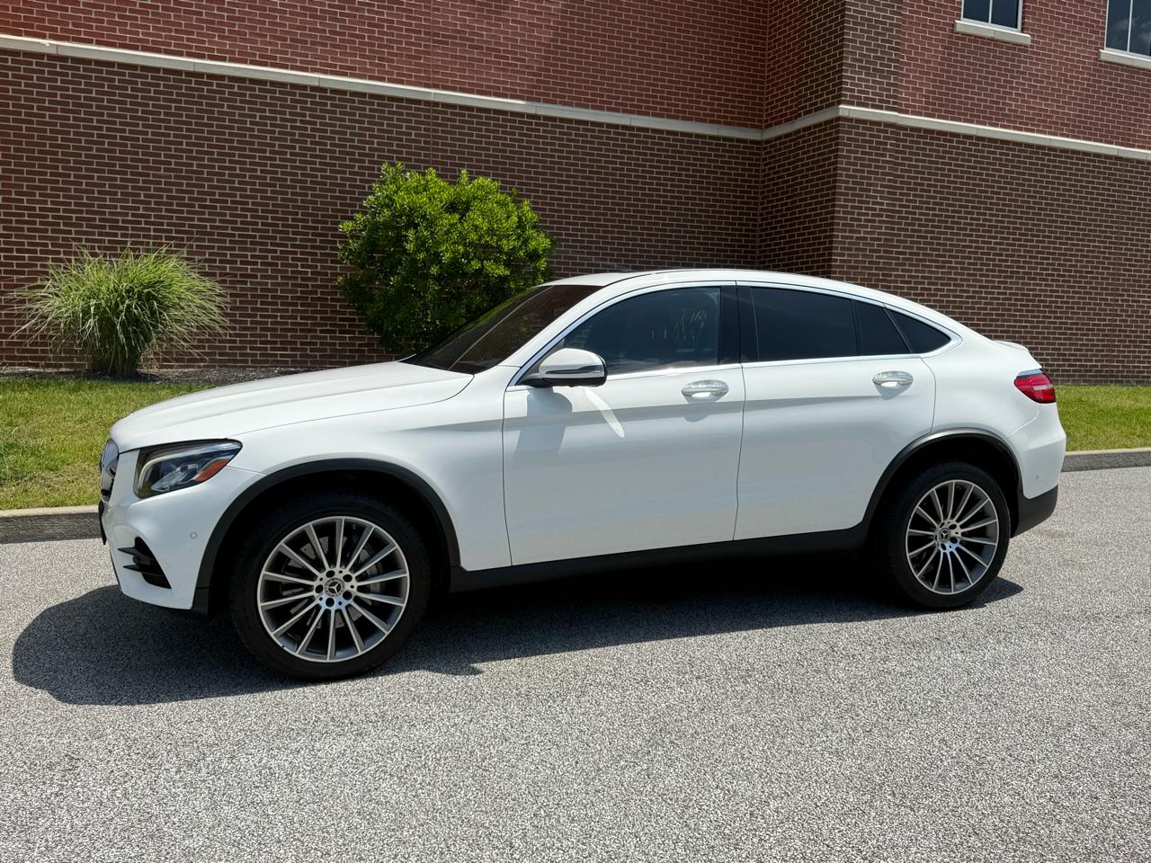 Mercedes-Benz GLC GLC 300 4MATIC Coupe 2019