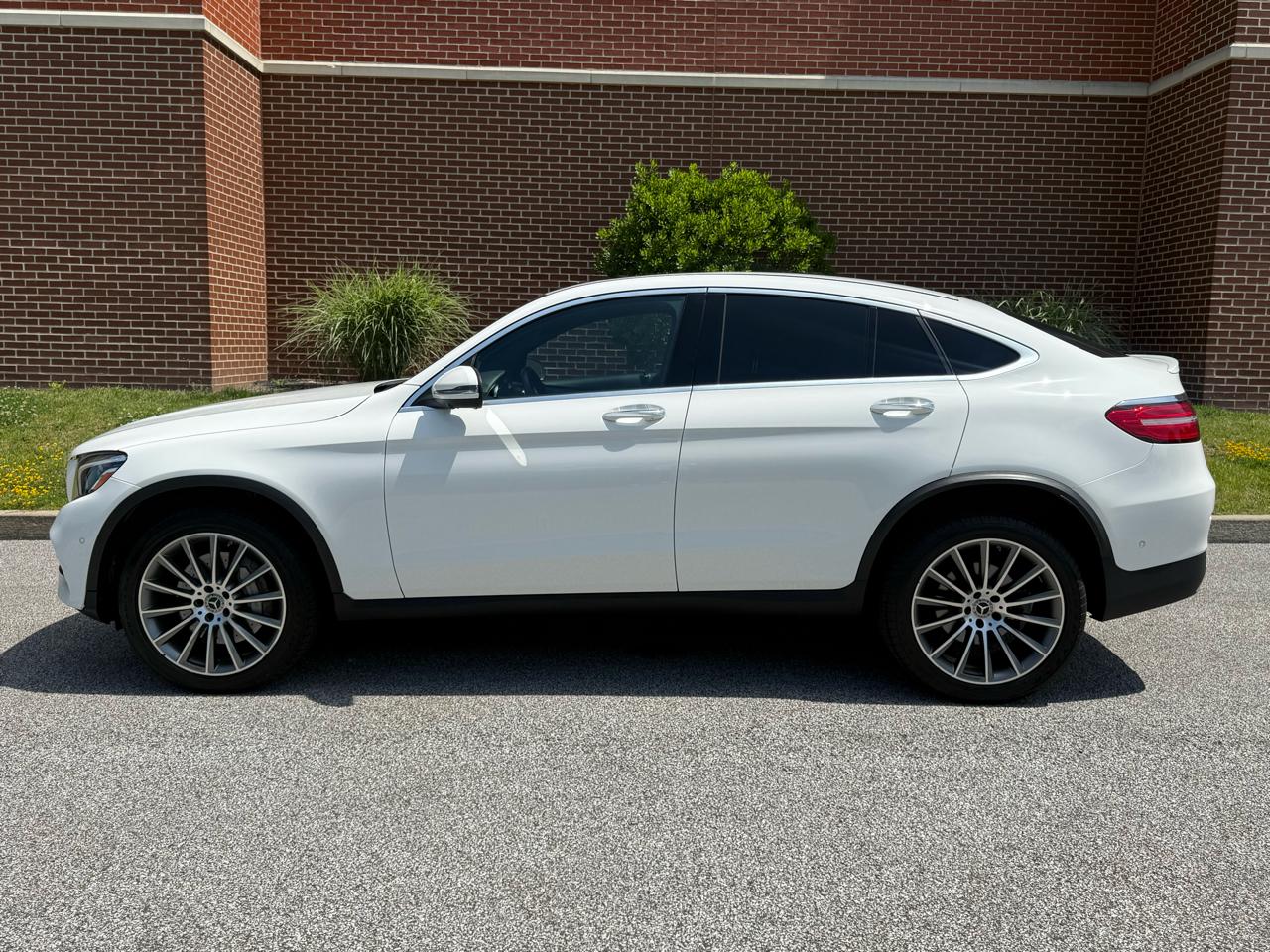 Mercedes-Benz GLC GLC 300 4MATIC Coupe 2019