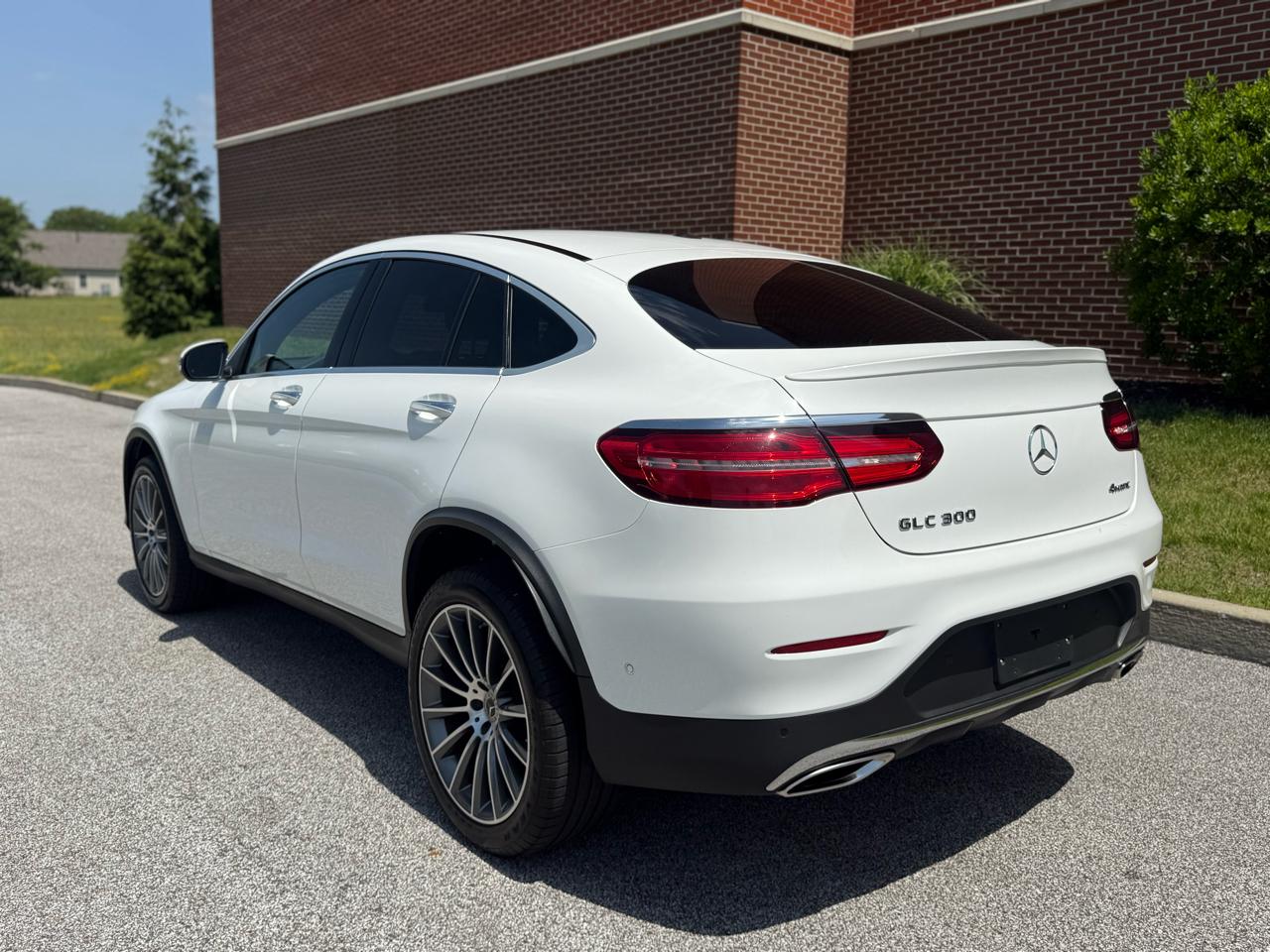 Mercedes-Benz GLC GLC 300 4MATIC Coupe 2019
