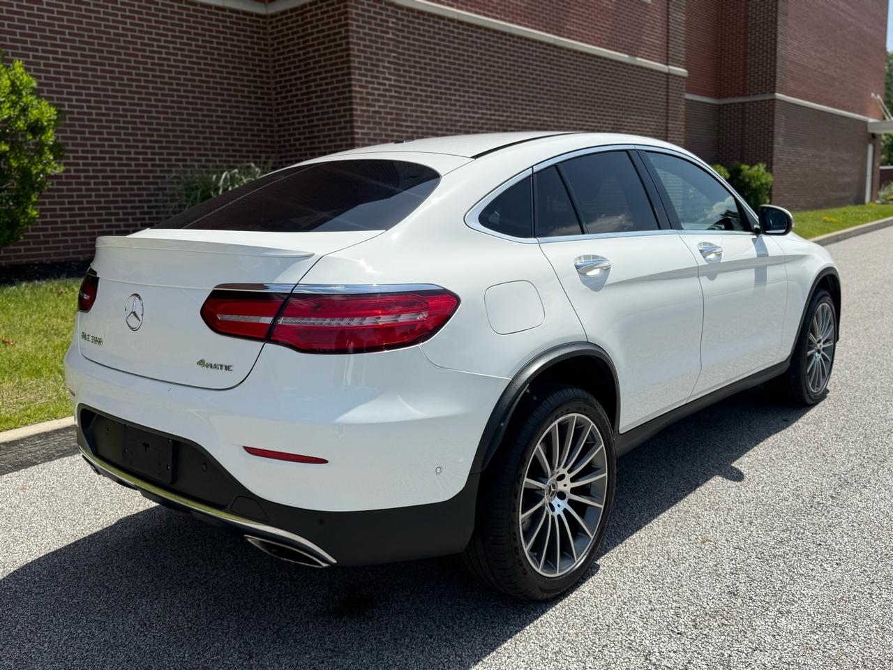 Mercedes-Benz GLC GLC 300 4MATIC Coupe 2019