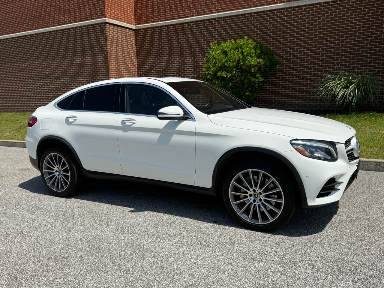 Mercedes-Benz GLC GLC 300 4MATIC Coupe 2019