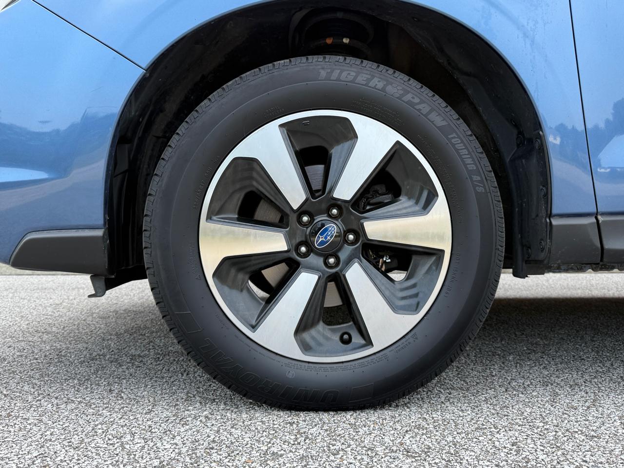 Subaru Forester 2.5i CVT 2017
