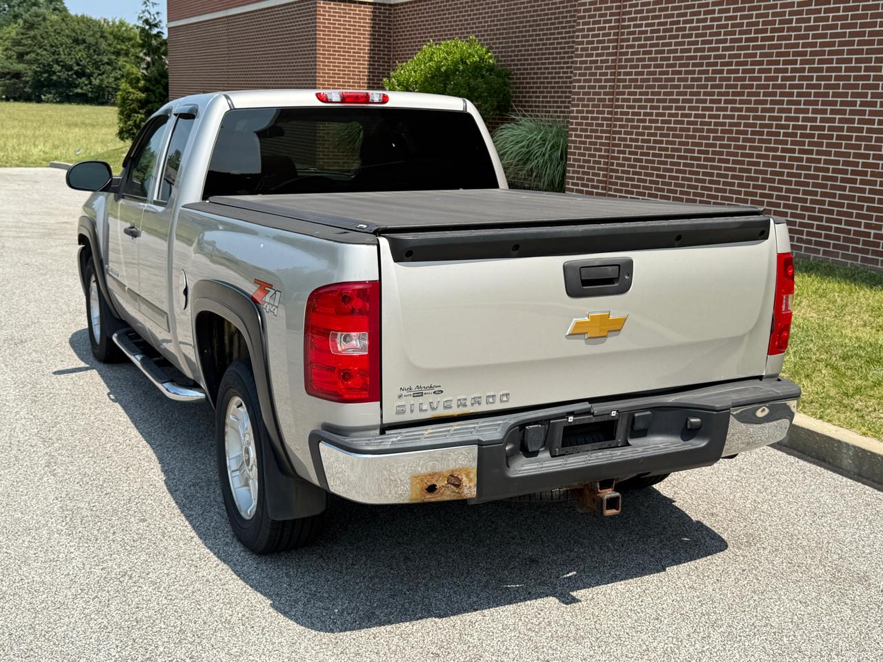 Chevrolet Silverado 1500 4WD Ext Cab 143.5" LT w/1LT 2008