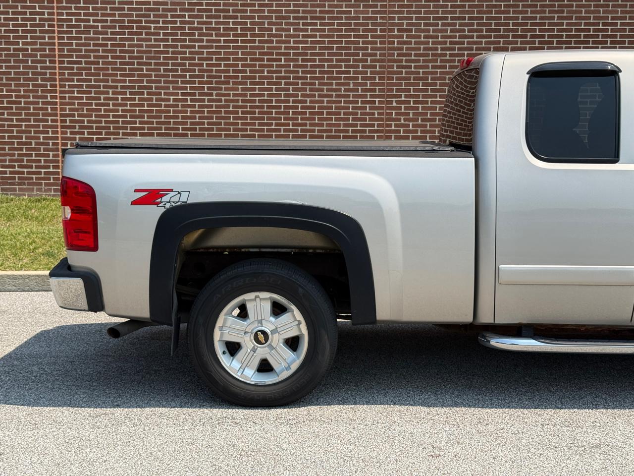 Chevrolet Silverado 1500 4WD Ext Cab 143.5" LT w/1LT 2008