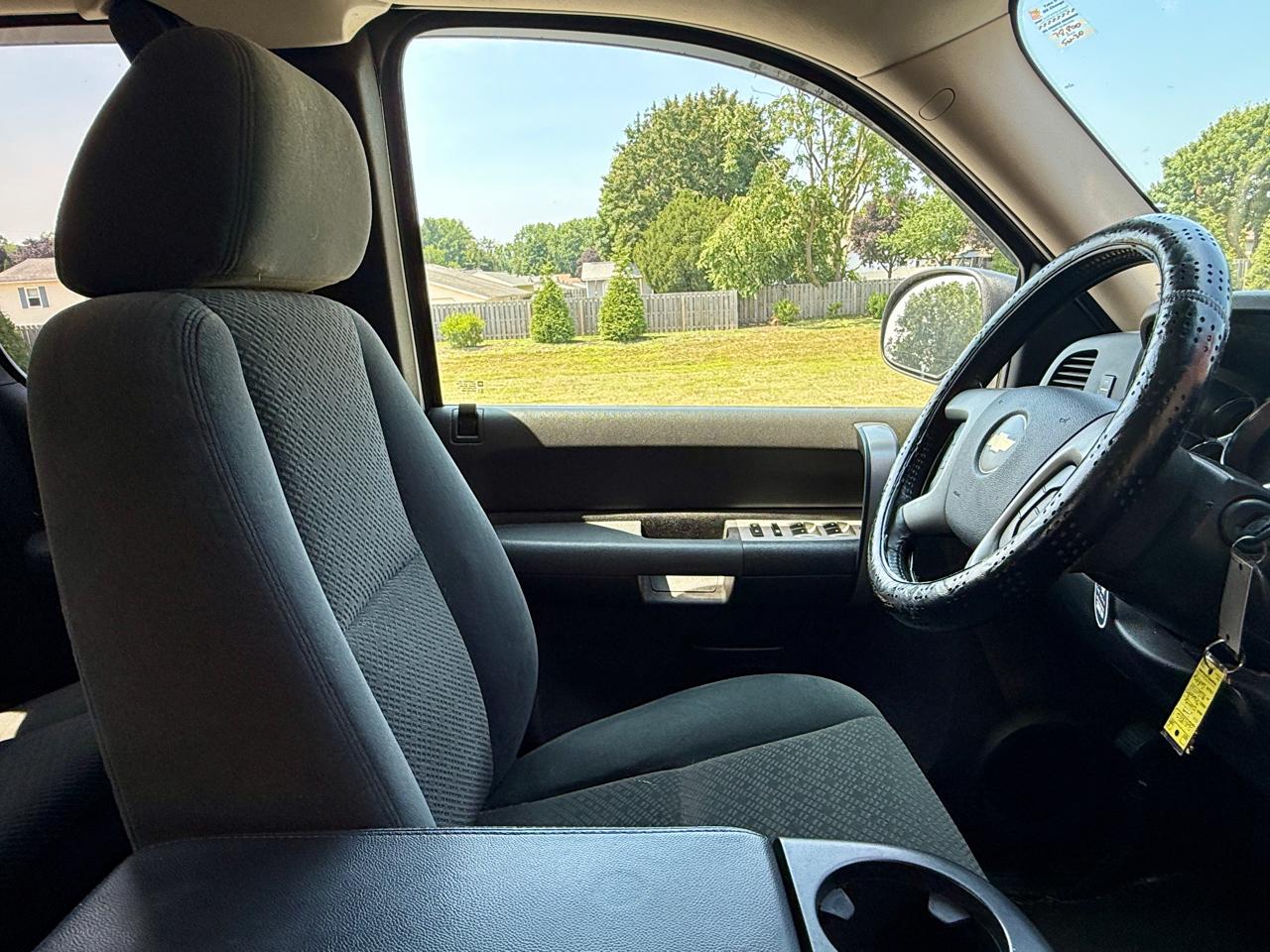 Chevrolet Silverado 1500 4WD Ext Cab 143.5" LT w/1LT 2008