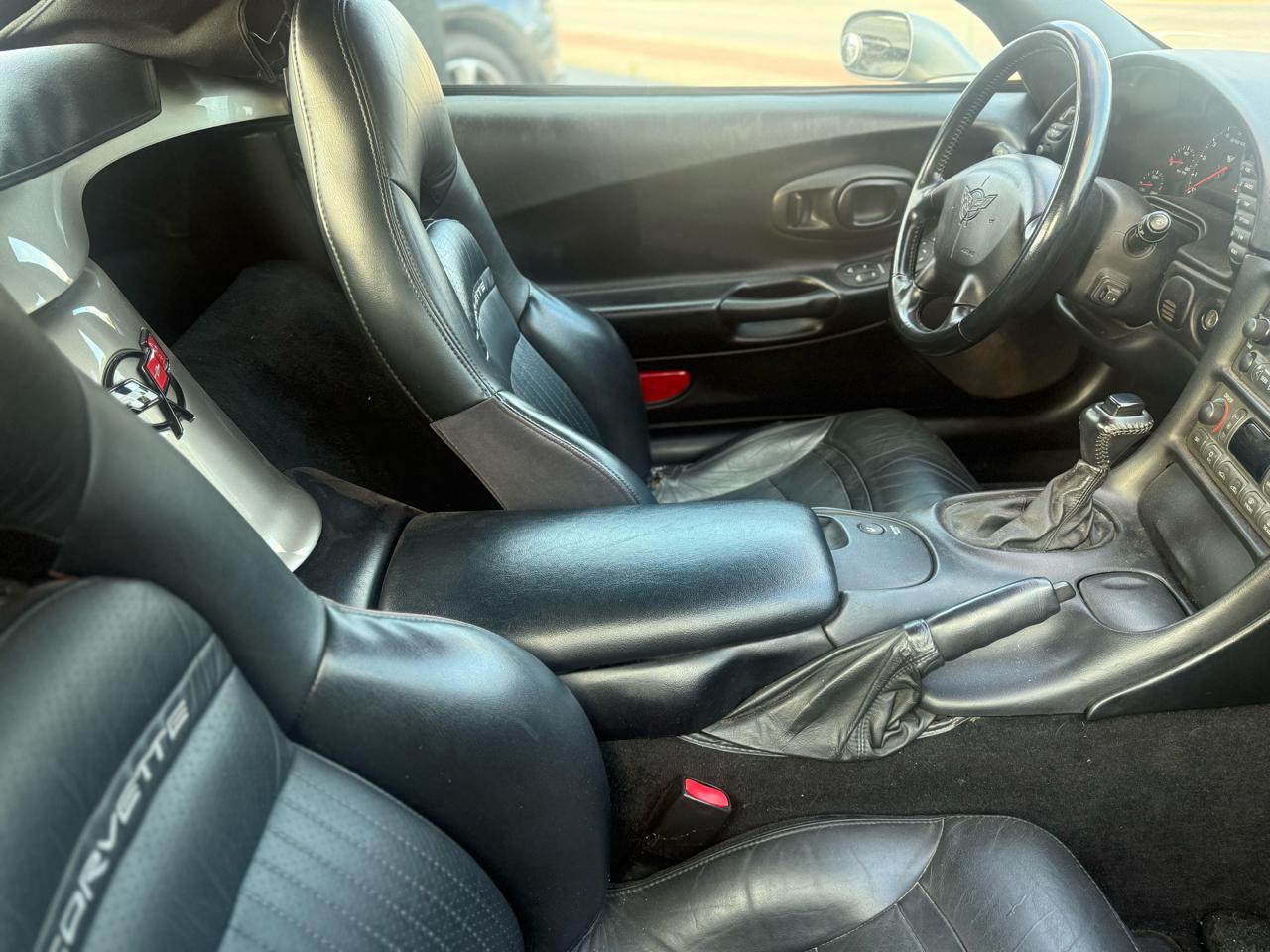 Chevrolet Corvette 2dr Convertible 1999