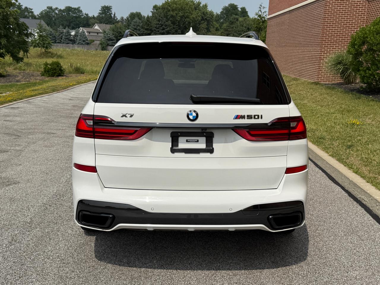 2021 BMW X7 M50i - Photo 14