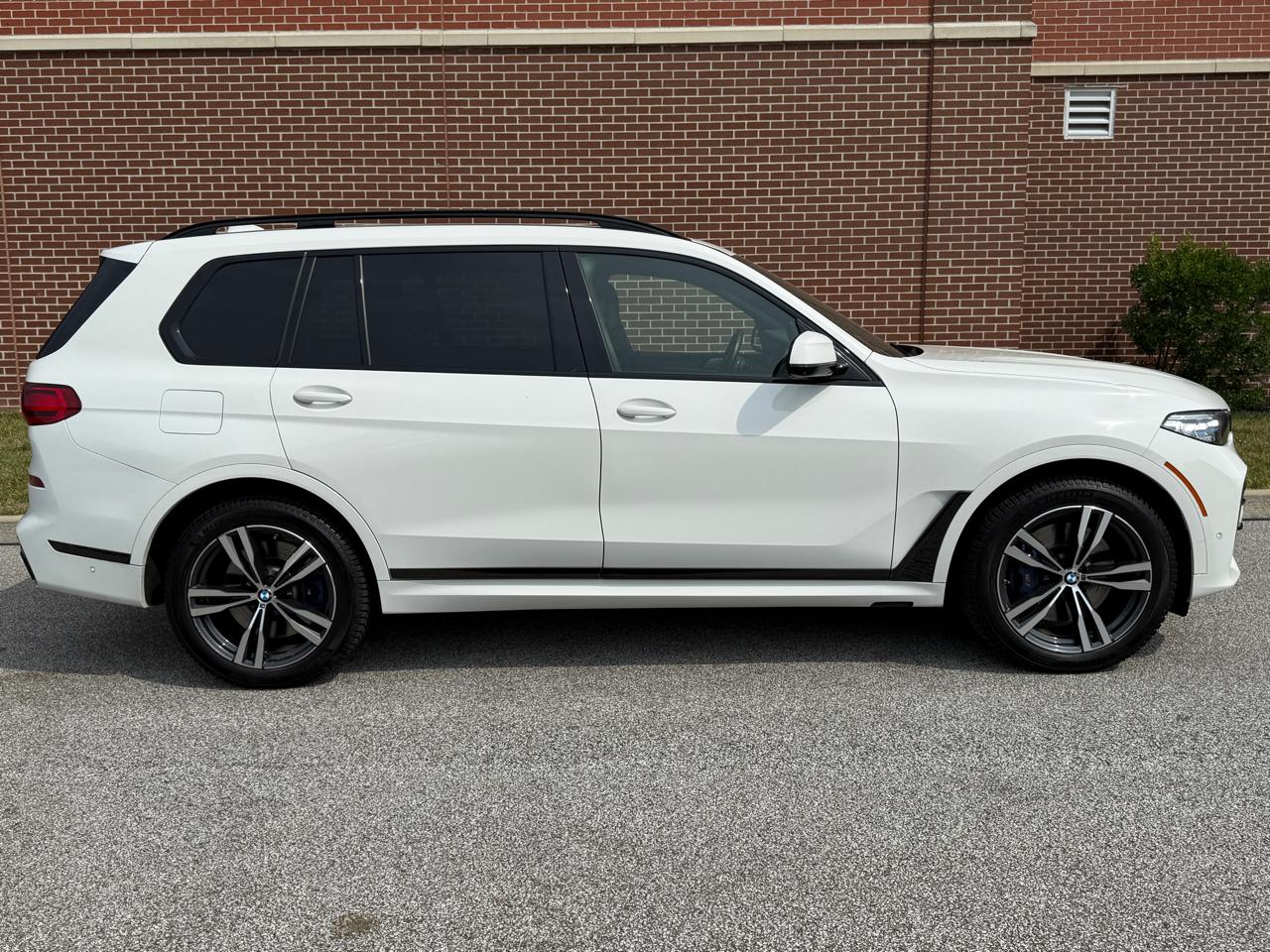 2021 BMW X7 M50i - Photo 19