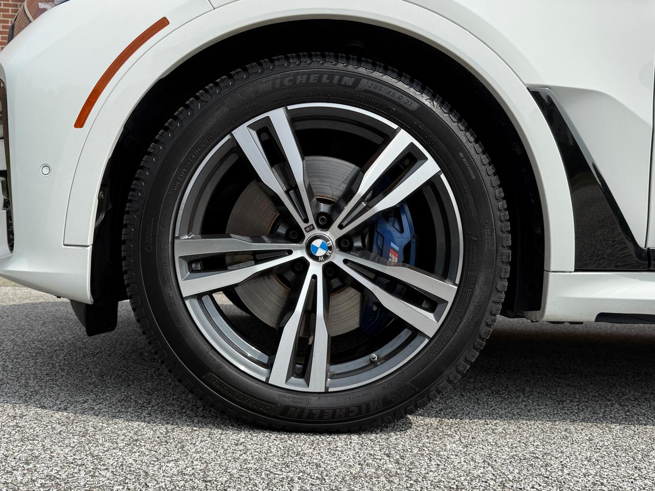 2021 BMW X7 M50i - Photo 47