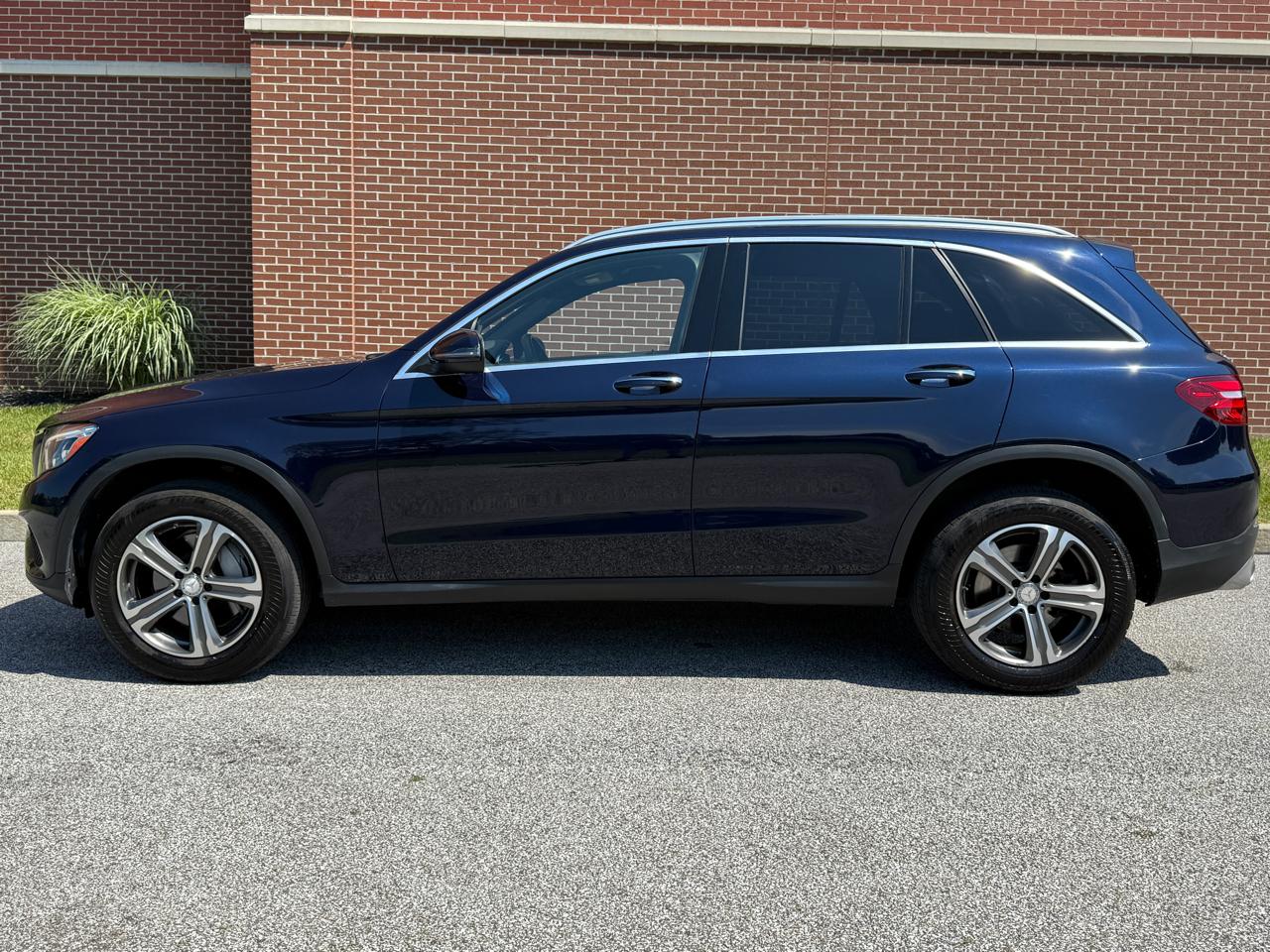 Mercedes-Benz GLC 4MATIC 4dr GLC 300 2016