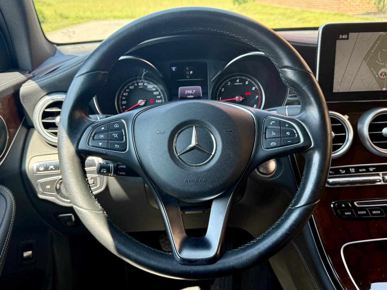 Mercedes-Benz GLC 4MATIC 4dr GLC 300 2016
