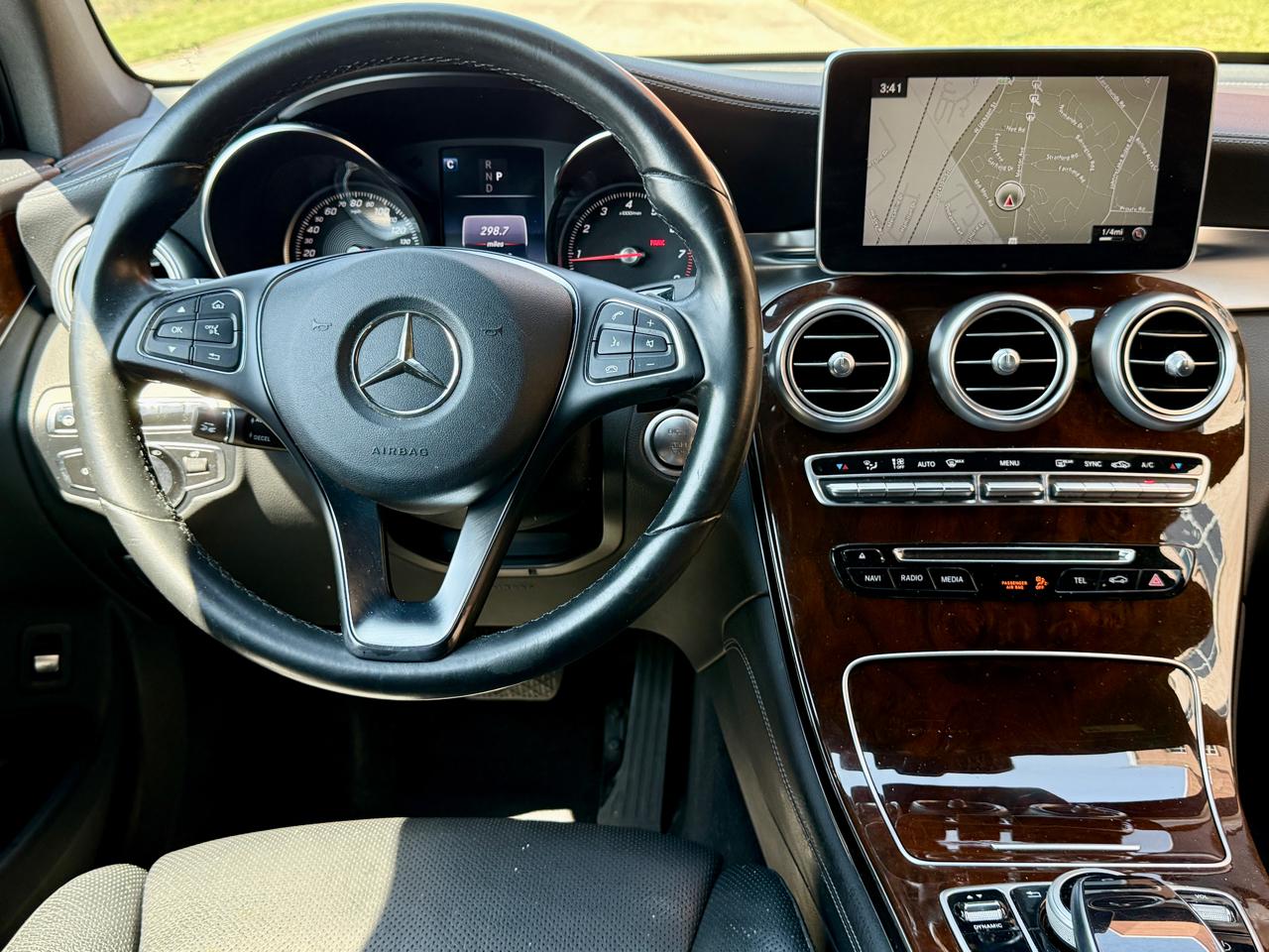 Mercedes-Benz GLC 4MATIC 4dr GLC 300 2016