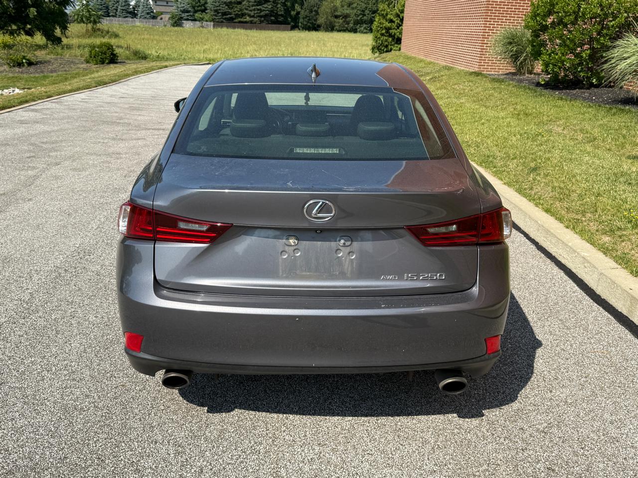 Lexus IS 250 4dr Sport Sdn AWD 2015