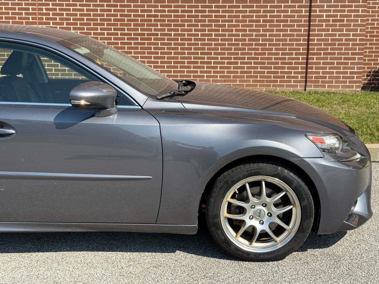 Lexus IS 250 4dr Sport Sdn AWD 2015