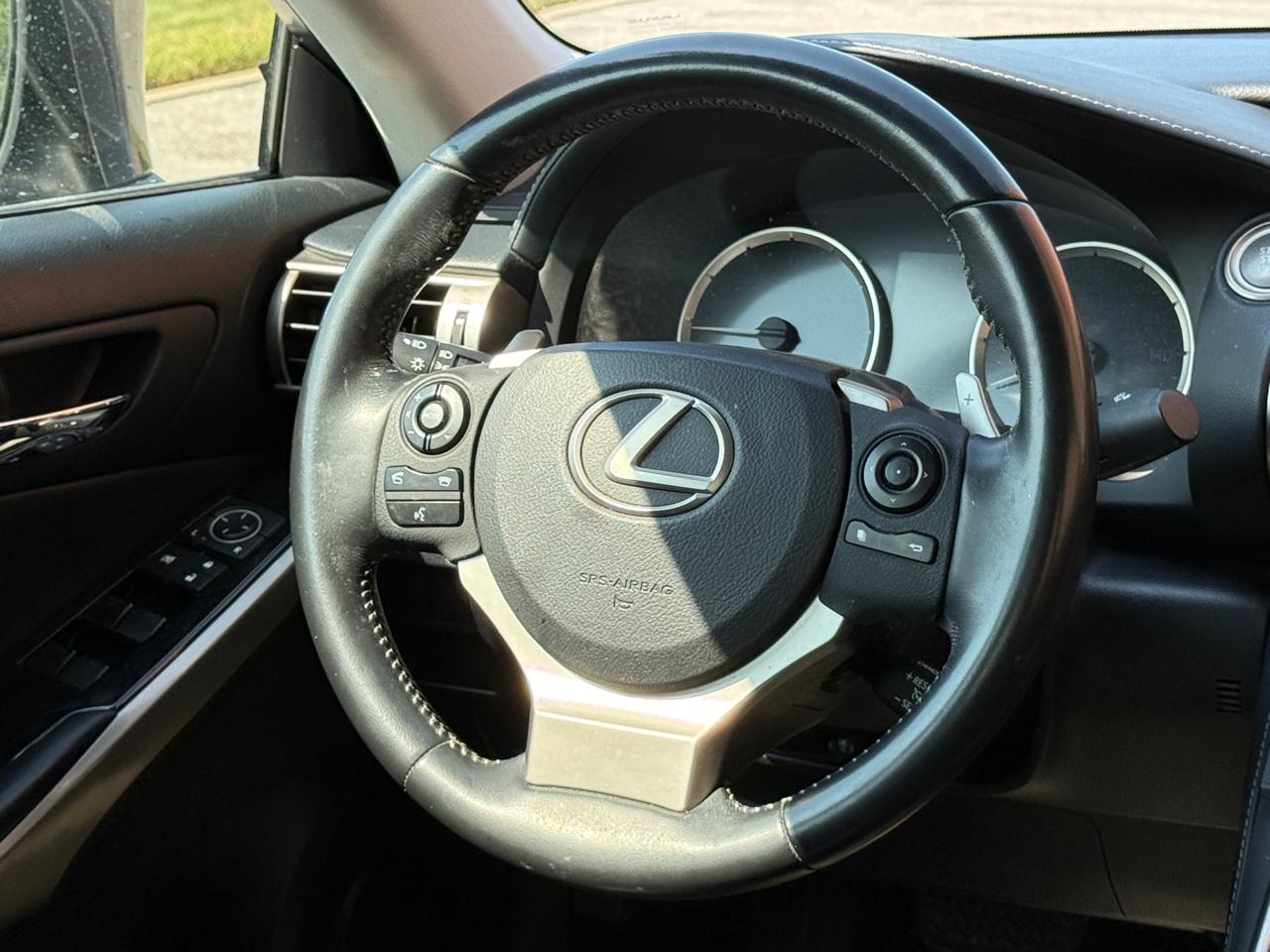 Lexus IS 250 4dr Sport Sdn AWD 2015
