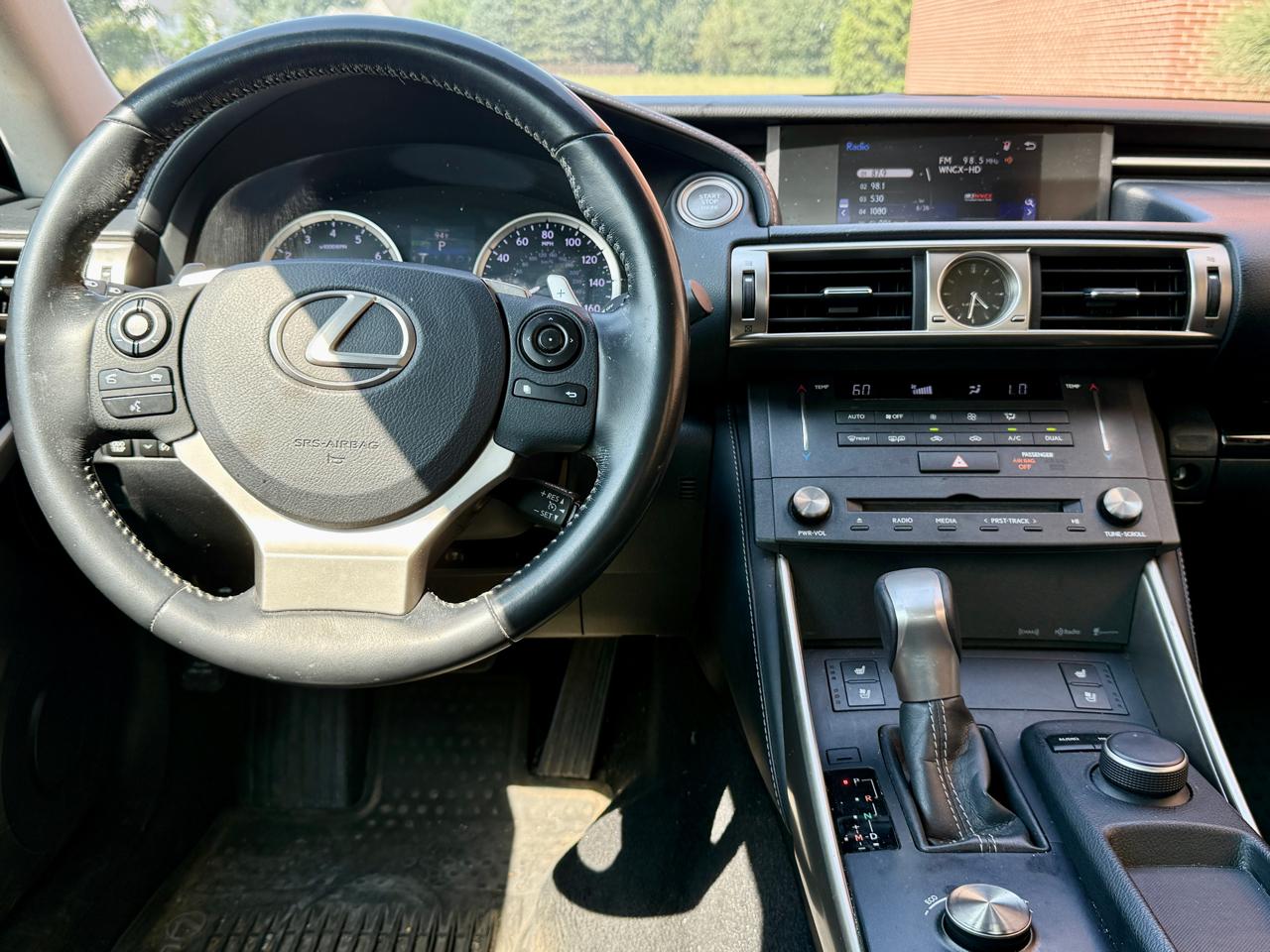 Lexus IS 250 4dr Sport Sdn AWD 2015