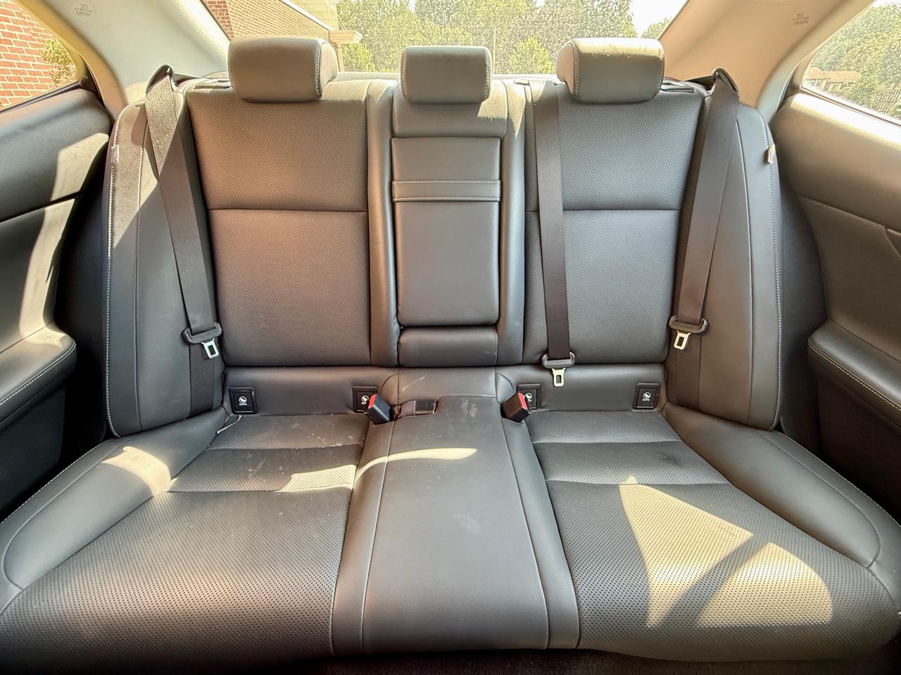 Lexus IS 250 4dr Sport Sdn AWD 2015